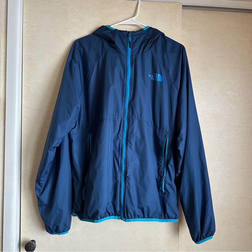 The North Face Men's Blue Windbreaker Jacket